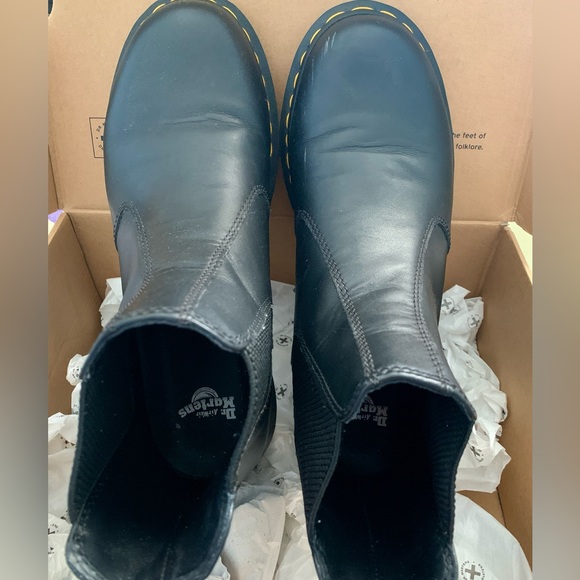 Dr Martens Chelsea Boots 2976 - Picture 4 of 5